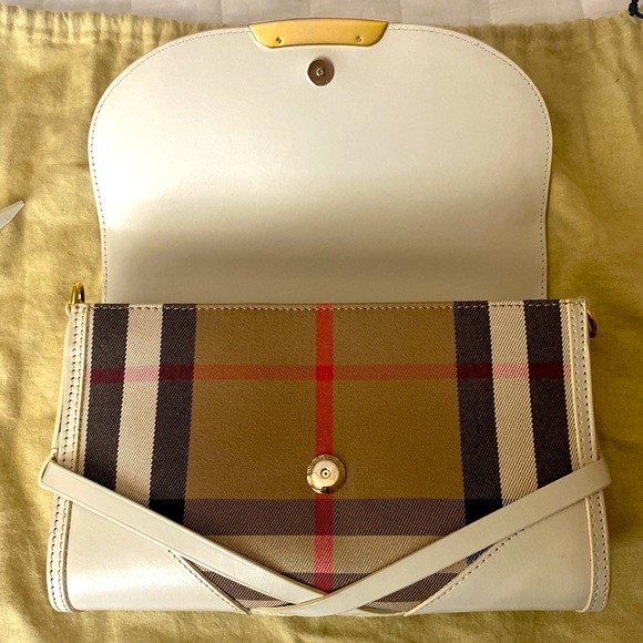 BURBERRY HANDBAG - Picture 4 of 7